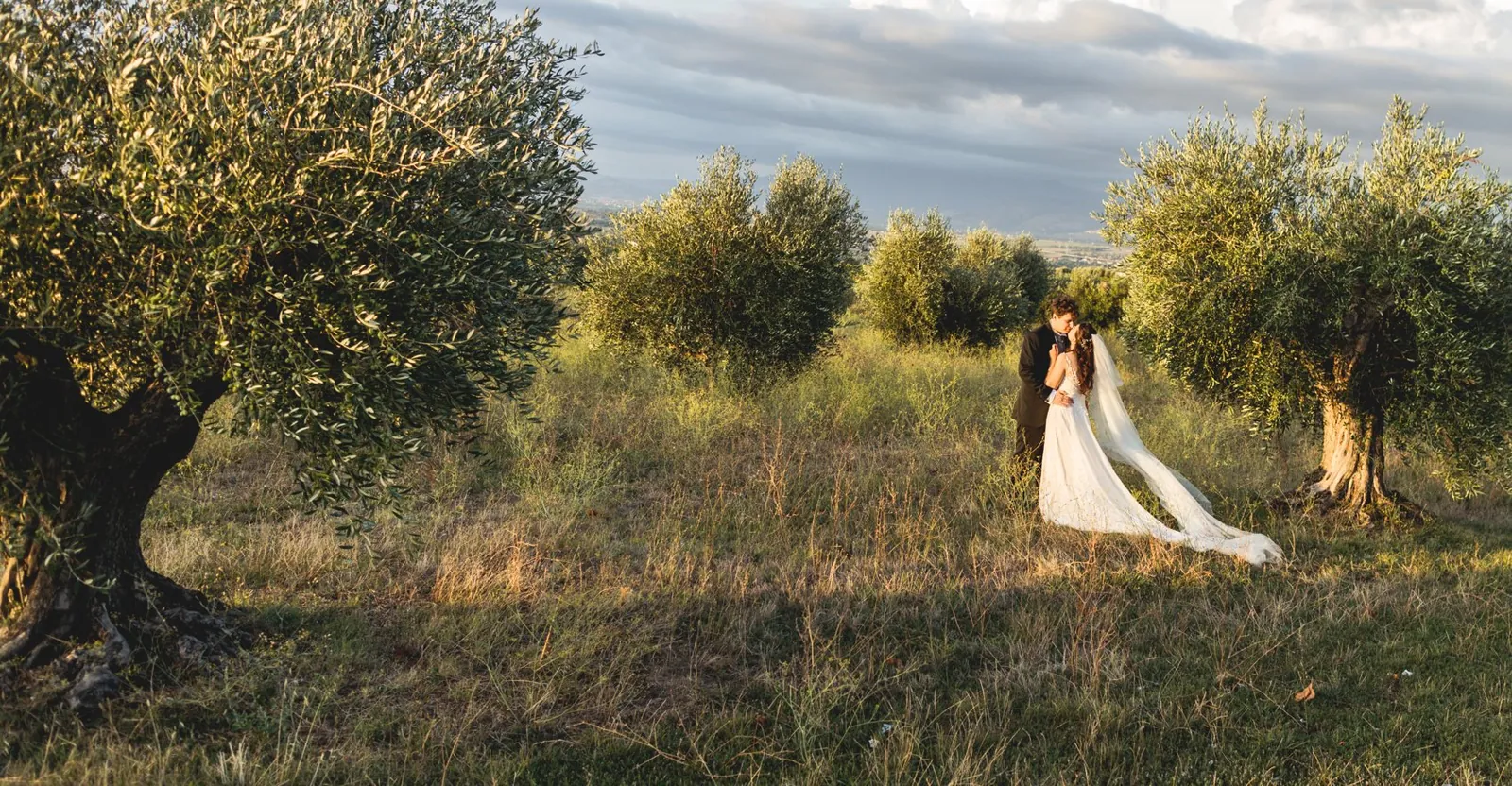 Sposi al tramonto — The Wedding Stories